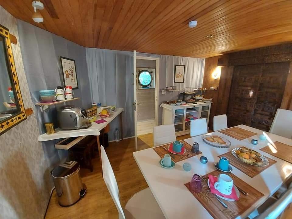Peniche Ino Lefkothea II Chambre D'Hotes Dole Dış mekan fotoğraf